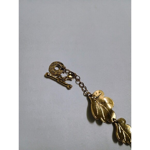 🌿 Lili la Pie French Designer Gold-Tone Leaf Linked Bracelet - Picture 3 of 8